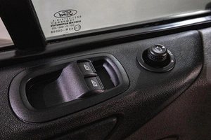 Минивэн Ford Tourneo Custom 2018 года, 3909000 рублей, Сургут