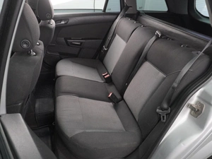 Универсал Opel Astra 2009 года, 559000 рублей, Воронеж