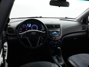 Седан Hyundai Solaris 2016 года, 1179077 рублей, Москва