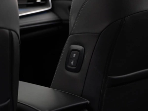 Седан Toyota Camry 2025 года, 5038888 рублей, Москва