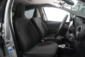 Хетчбэк Toyota Vitz 2017 года, 1000000 рублей, Омск