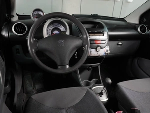 Хетчбэк Peugeot 107 2008 года, 459000 рублей, Воронеж
