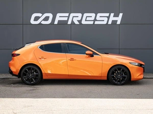 Хетчбэк Mazda 3 2019 года, 2140000 рублей, Краснодар