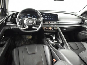 Седан Hyundai Elantra 2024 года, 2178100 рублей, Казань