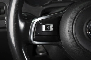 Седан Volkswagen Polo 2018 года, 1310000 рублей, Омск