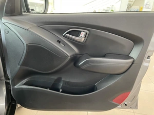Внедорожник Hyundai ix35 2013 года, 1347000 рублей, Солонцы