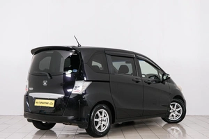 Минивэн Honda Freed 2012 года, 1179000 рублей, Красноярск