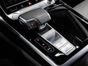 Внедорожник Audi Q8 2019 года, 6999000 рублей, Тюмень