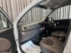 Хетчбэк Nissan March 2009 года, 450000 рублей, Красноярск