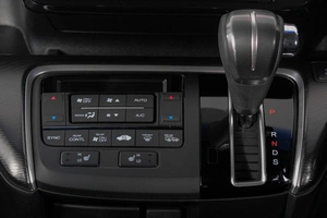 Минивэн Honda Stepwgn Spada 2019 года, 2199000 рублей, Кемерово