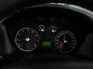 Хетчбэк Ford Focus 2006 года, 529000 рублей, Воронеж