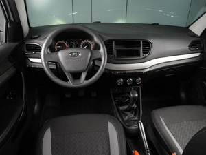 Седан ВАЗ (LADA) Vesta 2023 года, 1180000 рублей, Красный Пахарь