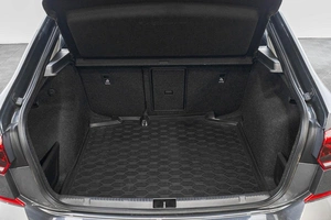 Лифтбек Volkswagen Polo 2022 года, 1999000 рублей, Барнаул