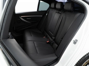 Седан BMW 3 серия 2018 года, 2999077 рублей, Москва