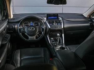 Внедорожник Lexus NX 2015 года, 2349000 рублей, Кирилловка