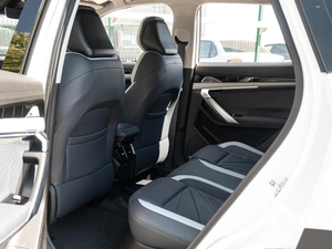 Внедорожник Geely Atlas 2024 года, 2440000 рублей, Краснодар