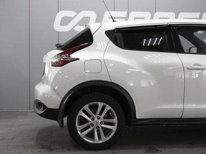 Внедорожник Nissan Juke 2015 года, 1270000 рублей, Омск