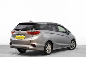 Универсал Honda Shuttle 2017 года, 1199000 рублей, Барнаул