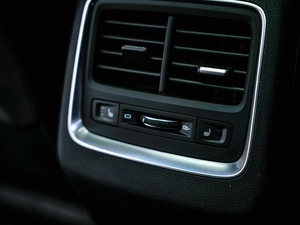 Внедорожник Geely Atlas Pro 2023 года, 2079000 рублей, Красноярск