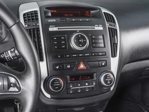 Хетчбэк Kia Ceed 2011 года, 715000 рублей, Ростов-на-Дону