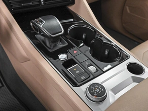 Внедорожник Volkswagen Touareg 2022 года, 6375000 рублей, Ставрополь