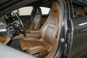 Лифтбек Porsche Panamera 4S 2018 года, 8649000 рублей, Ульяновск