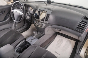 Седан Hyundai Elantra 2008 года, 809000 рублей, Томск