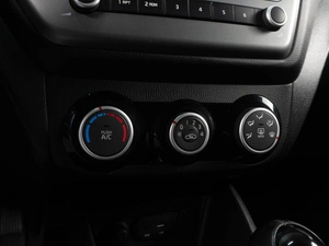 Седан Kia Rio 2015 года, 1149000 рублей, Тюмень