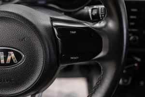 Седан Kia Rio 2019 года, 1449000 рублей, Новокузнецк