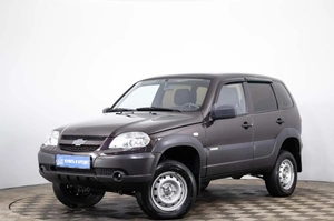 Внедорожник Chevrolet Niva 2015 года, 639000 рублей, Пермь