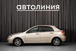 Хетчбэк Chevrolet Lacetti 2011 года, 430000 рублей, Красноярск
