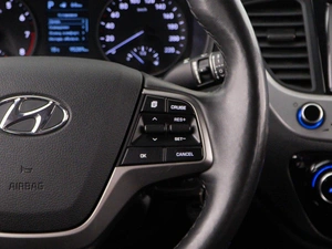 Седан Hyundai Solaris 2018 года, 1396444 рублей, Москва