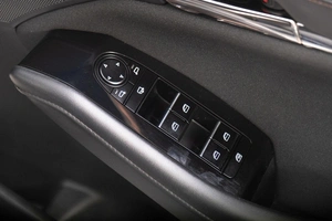Хетчбэк Mazda 3 2022 года, 2249000 рублей, Томск