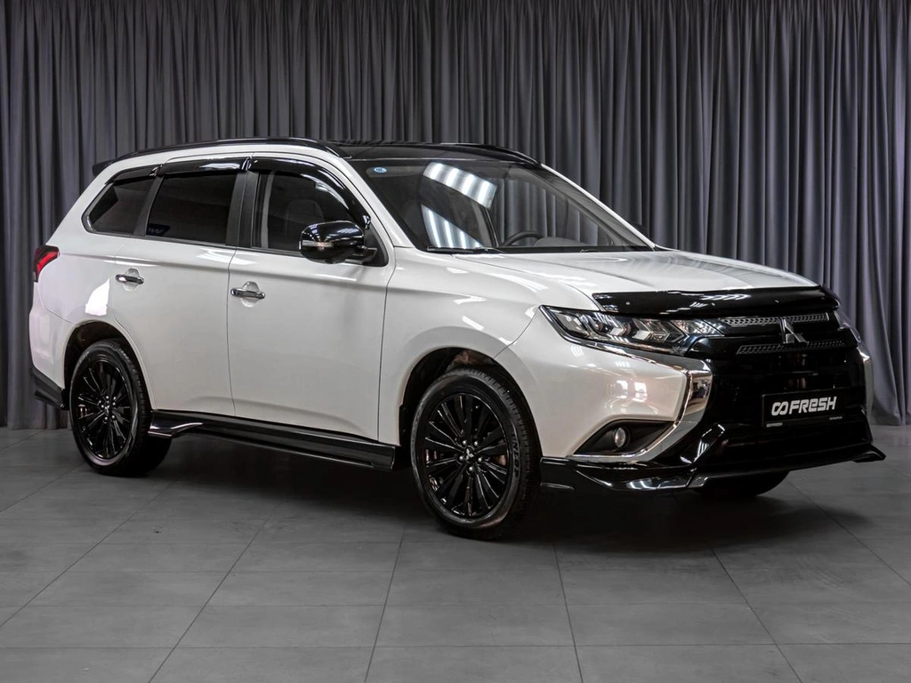 Внедорожник Mitsubishi Outlander 2022 года, 3710000 рублей, Тюмень