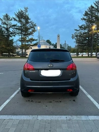Минивэн Kia Venga 2012 года, 850000 рублей, Красноярск