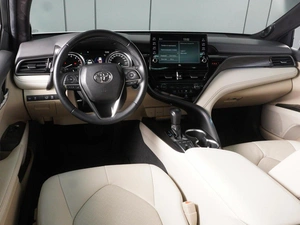 Седан Toyota Camry 2022 года, 4070000 рублей, Красный Пахарь