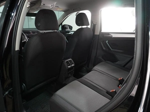 Внедорожник Volkswagen Tiguan 2021 года, 2439000 рублей, Воронеж