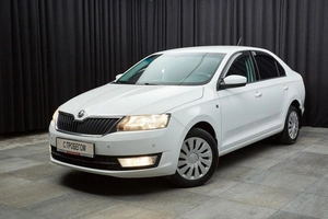 Лифтбек Skoda Rapid 2015 года, 947000 рублей, Красноярск