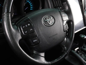 Внедорожник Toyota Land Cruiser 2009 года, 3194000 рублей, Воронеж