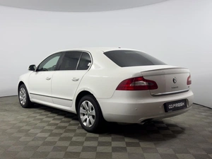 Лифтбек Skoda Superb 2012 года, 1099900 рублей, Казань