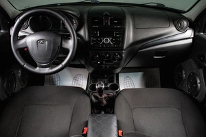 Седан ВАЗ (LADA) Granta 2018 года, 679000 рублей, Сургут