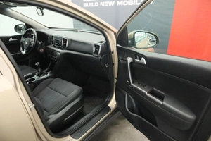 Внедорожник Kia Sportage 2017 года, 1950000 рублей, Курск