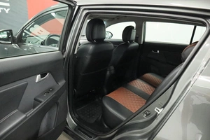 Внедорожник Kia Sportage 2011 года, 1500000 рублей, Курск