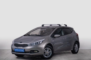 Хетчбэк Kia Ceed 2012 года, 819000 рублей, Томск