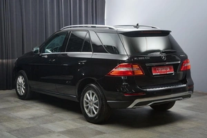 Внедорожник Mercedes-benz M-класс 2013 года, 2000000 рублей, Красноярск