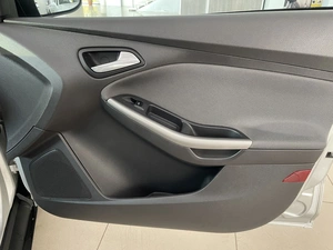 Седан Ford Focus 2011 года, 787000 рублей, Солонцы