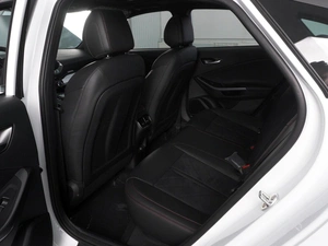 Седан Hyundai Lafesta 2025 года, 2998000 рублей, Красный Пахарь