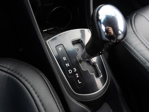 Седан Hyundai Solaris 2011 года, 859000 рублей, Саратов