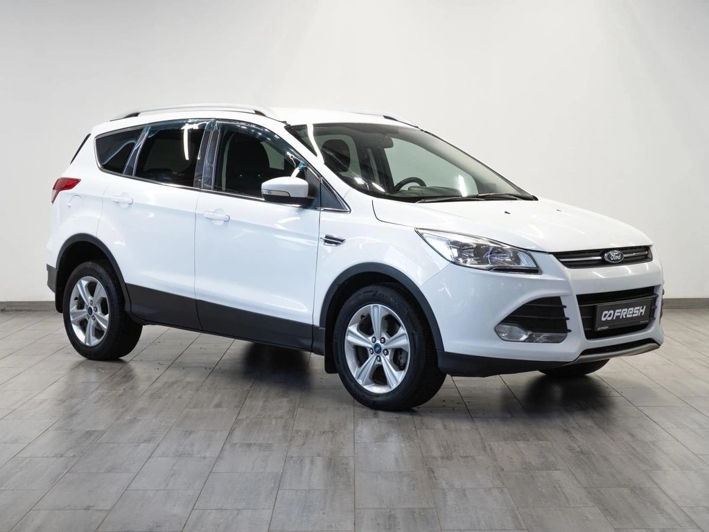 Внедорожник Ford Kuga 2013 года, 1059000 рублей, Саратов