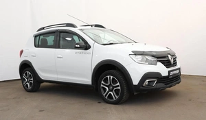 Хетчбэк Renault Sandero Stepway 2019 года, 1222000 рублей, Орёл
